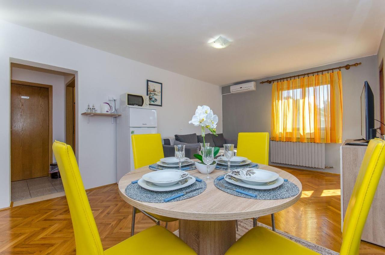 Apartments Marinko Makarska Exterior photo