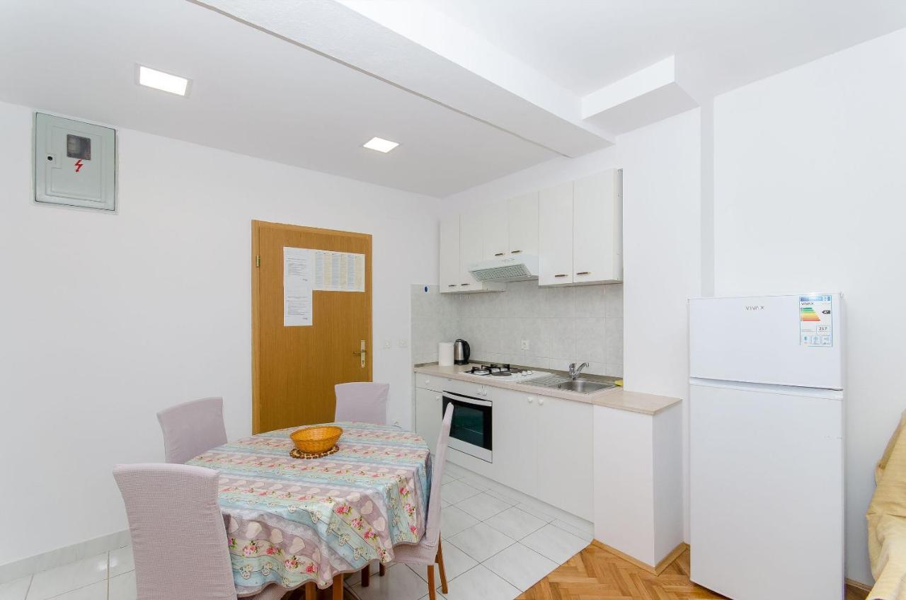 Apartments Marinko Makarska Exterior photo