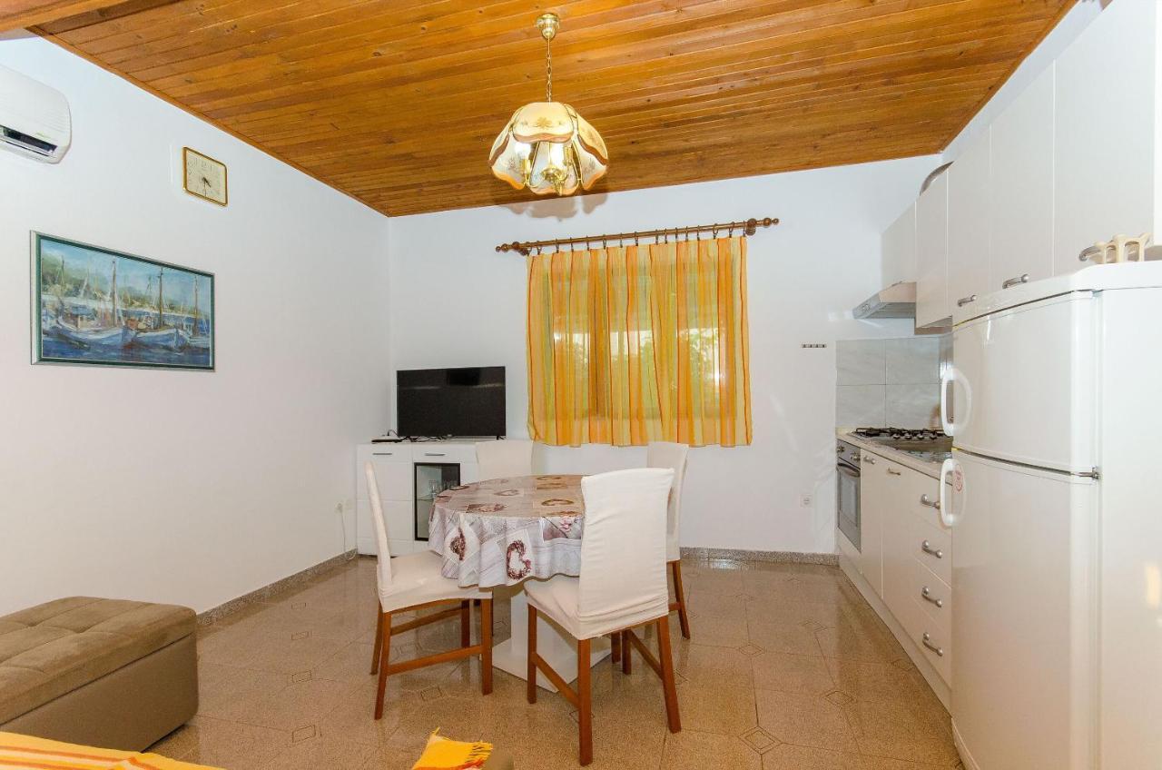 Apartments Marinko Makarska Exterior photo